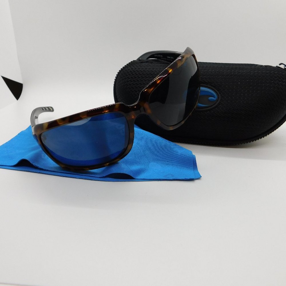 Costa Isabela Sunglasses